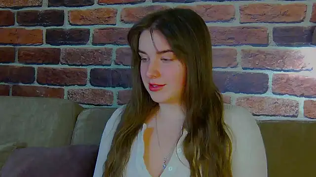 Sofia Hugs online show from 24, 2, 2026