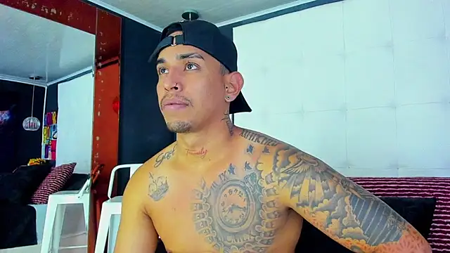 Damian09  online show from 6, 3, 2025