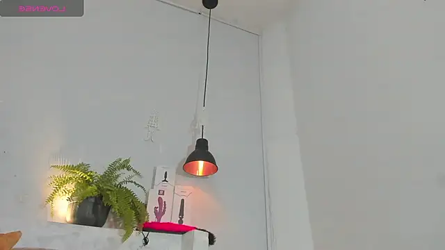 penelope handaos online show from 25, 10, 2025