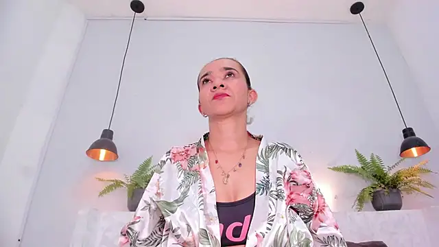 penelope handaos online show from 22, 2, 2025