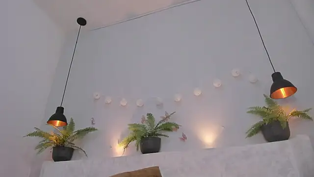 penelope handaos online show from 3, 3, 2025