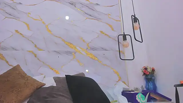 penelope handaos online show from 14, 2, 2025