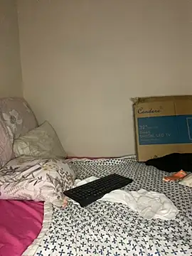 HornyxLadie online show from 4, 4, 2026