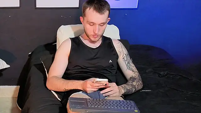 Dylanwhite23  online show from 6, 4, 2026