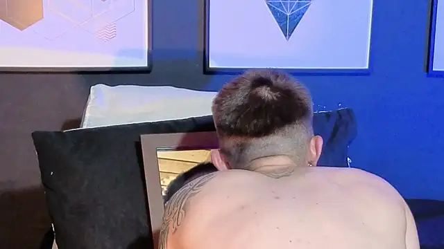 Dylanwhite23  online show from 2, 4, 2026