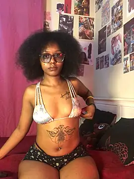 naughtybitches5 online show from 20, 6, 2026