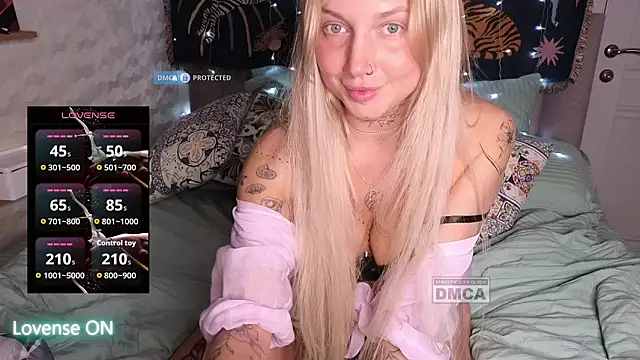 GoodGirl0024 online show from 21, 3, 2026