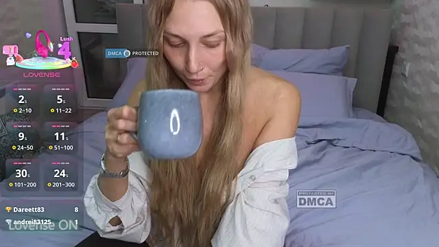 GoodGirl0024 online show from 22, 10, 2025