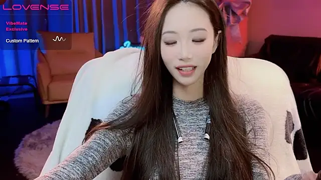 JoooJo  online show from 25, 2, 2025