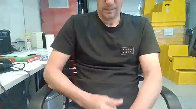 Raimundo1971 online show from 4, 12, 2024