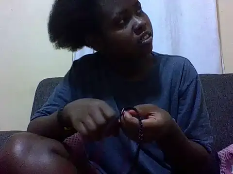 Sweetcecie01 online show from 7, 5, 2026