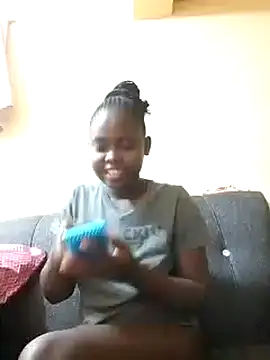 Sweetcecie01 online show from 26, 11, 2025