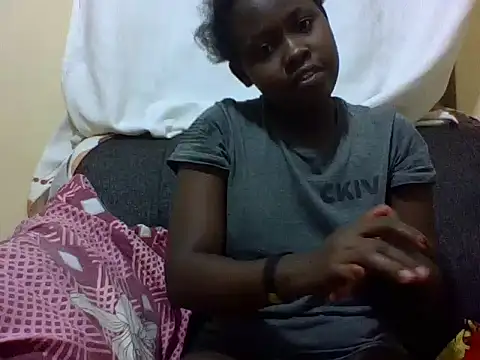 Sweetcecie01 online show from 3, 5, 2026