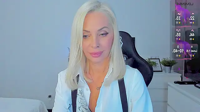 Miya Kisss online show from 20, 12, 2025