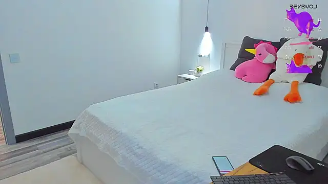 Snapshot of Miya_Kisss chatting on 18, 10, 2025 Miya Kisss online show from 18, 10, 2025