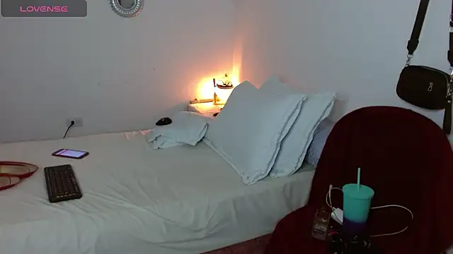 alinsonhot29 online show from 23, 4, 2026