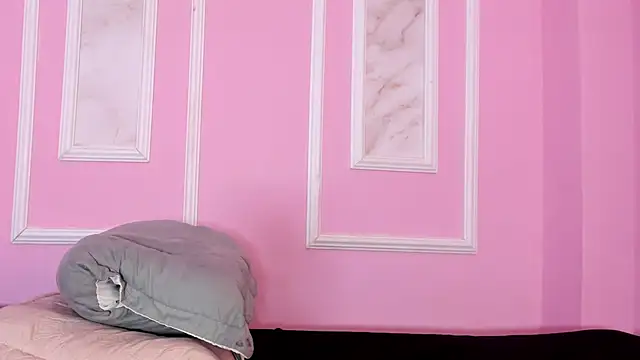 Juliette  3 online show from 8, 3, 2025