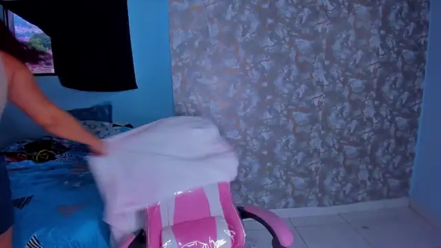 Snapshot of AngelaCoffee chatting on 7, 2, 2026 AngelaCoffee online show from 7, 2, 2026