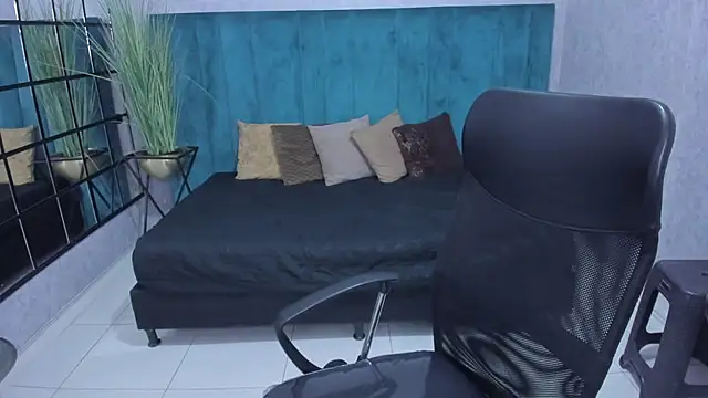 Snapshot of AngelaCoffee chatting on 17, 7, 2026 AngelaCoffee online show from 17, 7, 2026