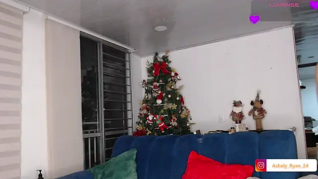 ashely ryan24 online show from 1, 12, 2025