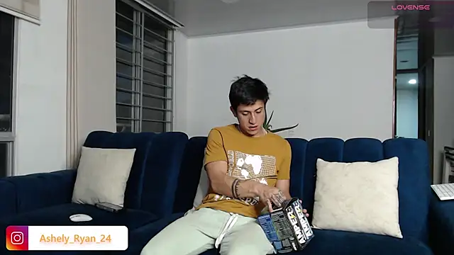 ashely ryan24 online show from 11, 2, 2025