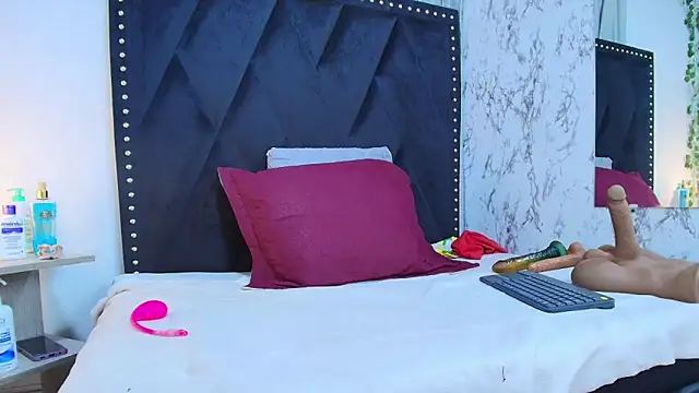 Rachele x online show from 14, 4, 2026