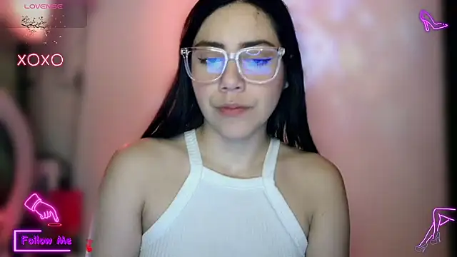 LauGrayJ online show from 4, 12, 2025