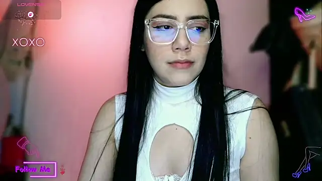 LauGrayJ online show from 24, 10, 2025