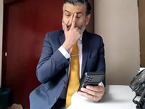 BushBator online show from 19, 2, 2025