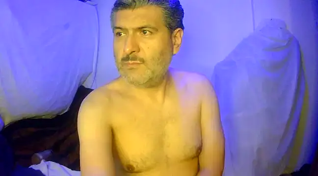 BushBator online show from 5, 3, 2025