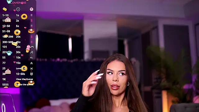 MissKiarra online show from 29, 11, 2025