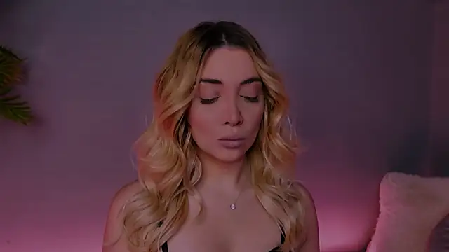 Snapshot of Jessielle chatting on 19, 1, 2026 Jessielle online show from 19, 1, 2026