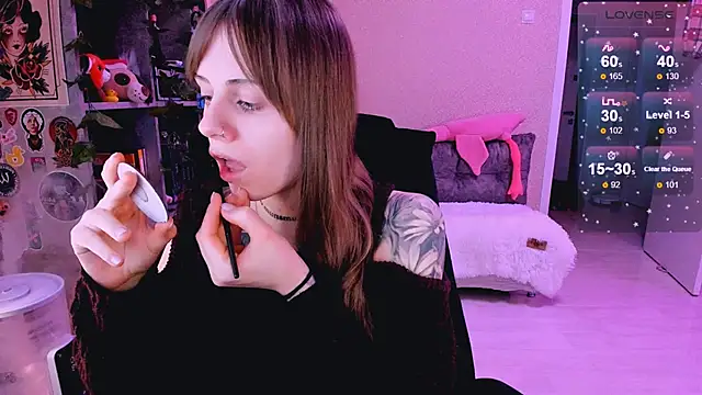 NaniMoore online show from 24, 2, 2025