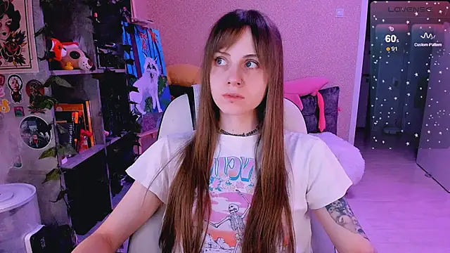 NaniMoore online show from 18, 2, 2025