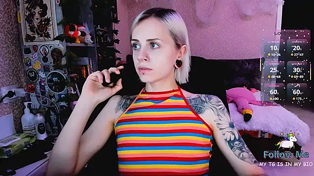 NaniMoore online show from 16, 11, 2025