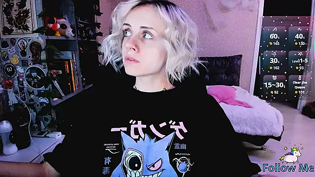 NaniMoore online show from 30, 10, 2025