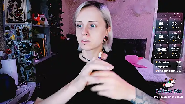 NaniMoore online show from 23, 11, 2025