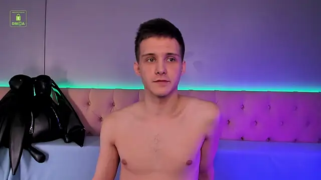 Snapshot of MarkGWalker chatting on 22, 1, 2025 MarkGWalker online show from 22, 1, 2025