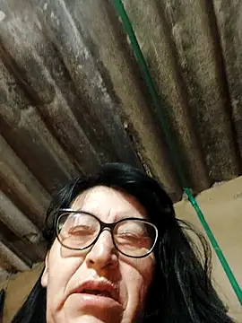 clarita 01 online show from 6, 10, 2025