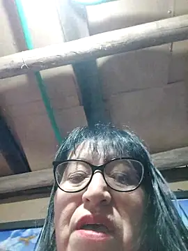 clarita 01 online show from 15, 10, 2025