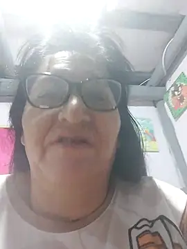 clarita 01 online show from 13, 7, 2026