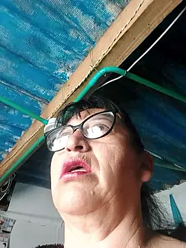 clarita 01 online show from 9, 1, 2026