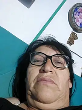 clarita 01 online show from 25, 6, 2026