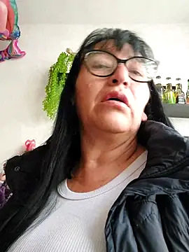 clarita 01 online show from 26, 9, 2025