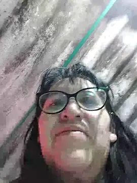 clarita 01 online show from 31, 10, 2025