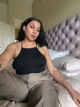 Indianbutter11 online show from 27, 2, 2025