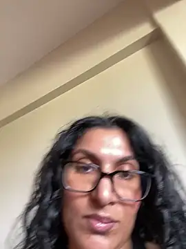 Indianbutter11 online show from 10, 3, 2025