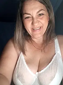 Ant0nina online show from 20, 9, 2025