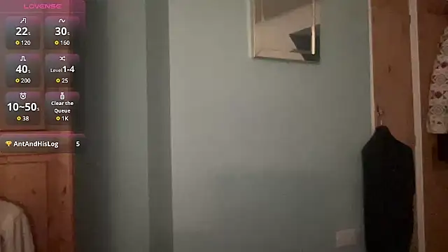 Horny littledevil online show from 23, 10, 2025