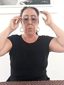 amaranta c online show from 23, 9, 2025